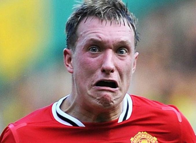 7 CLB Premier League theo duoi Phil Jones hinh anh