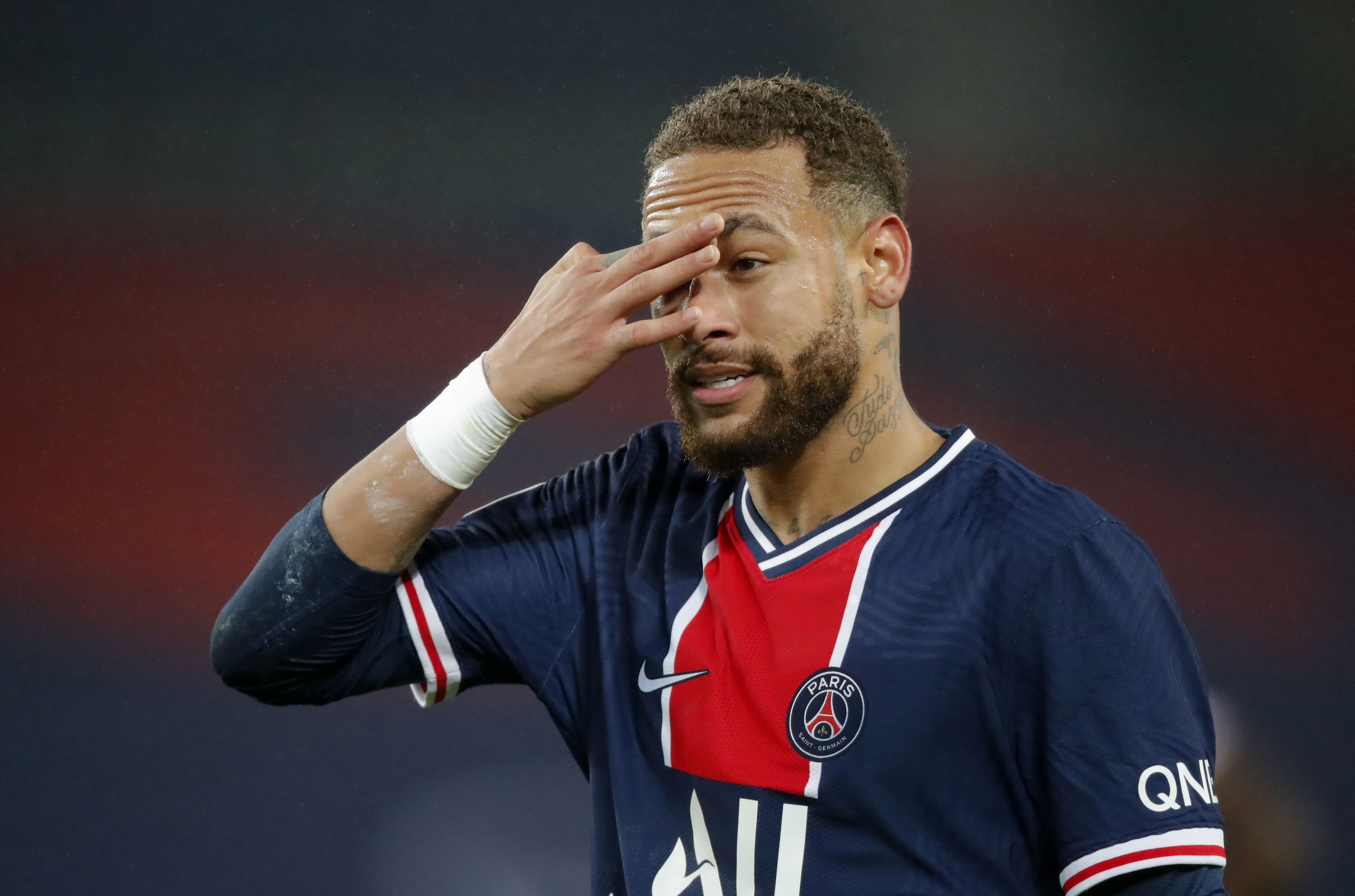 Doi hinh ngoi sao khong gop mat o FIFPro XI 2020 anh 12