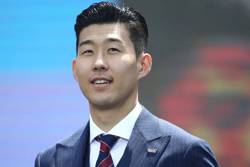 Son Heung-min gianh giai Puskas hinh anh