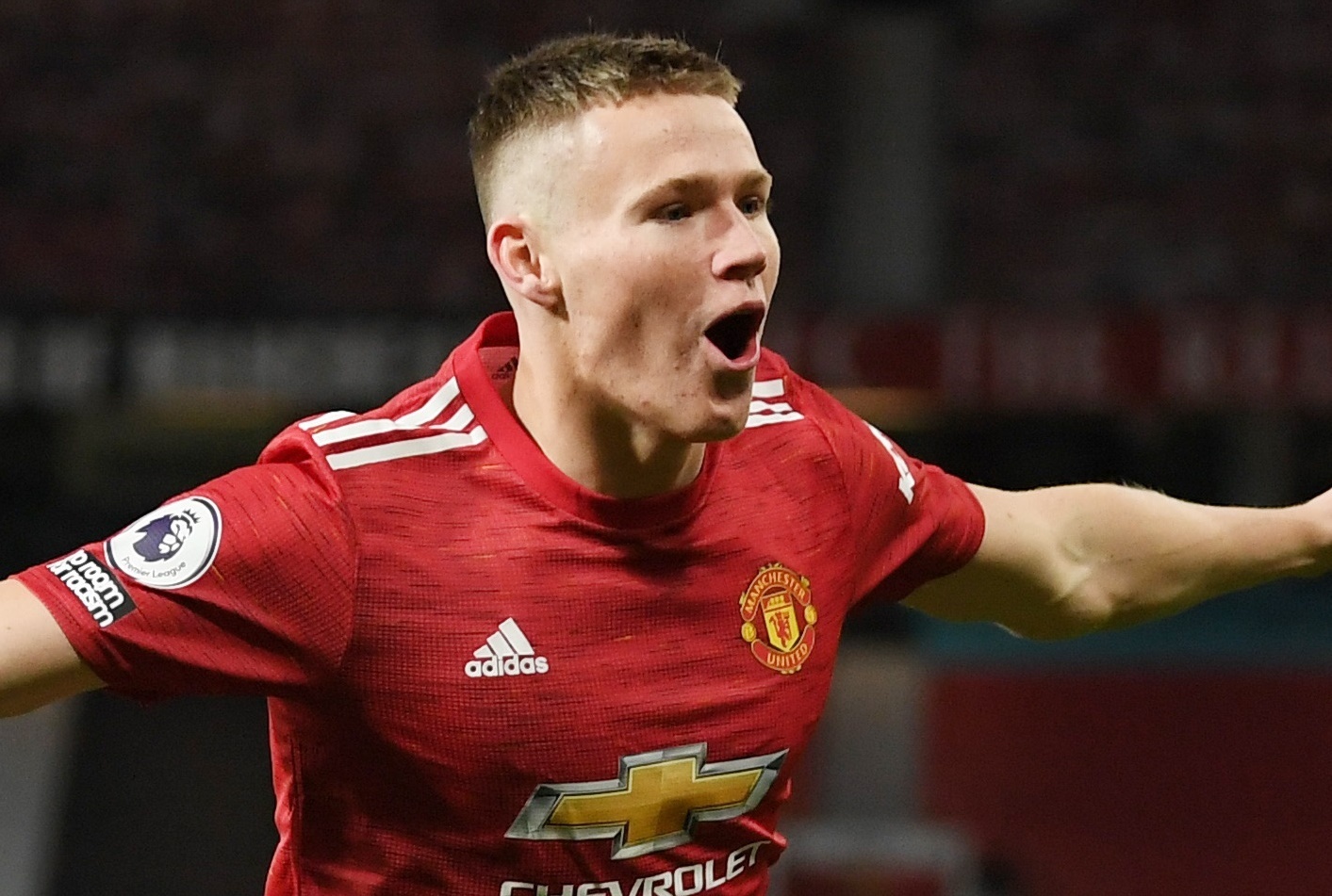 McTominay lap ky luc trong tran thang 6-2 cua MU hinh anh