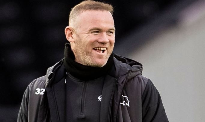 HLV Rooney dua Derby thoat khoi nhom 3 doi cuoi bang hinh anh