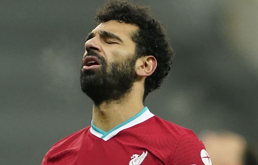 Liverpool bi cam hoa tran thu hai lien tiep hinh anh