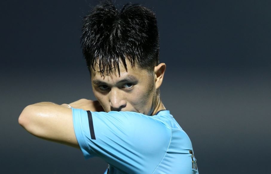 Dinh Trong mac loi trong tran thua nguoc cua CLB Ha Noi hinh anh