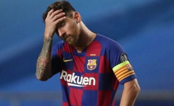 Messi lan dau vang mat o doi hinh tieu bieu nam cua game FIFA hinh anh