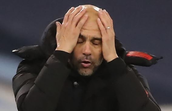 Doi hang tu khien Man City vat va hinh anh