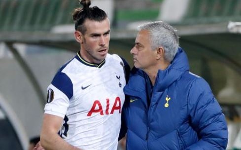 Mau thuan xuat hien giua Bale va Mourinho hinh anh