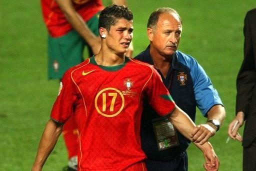 9 lan Ronaldo that bai o tran chung ket anh 9