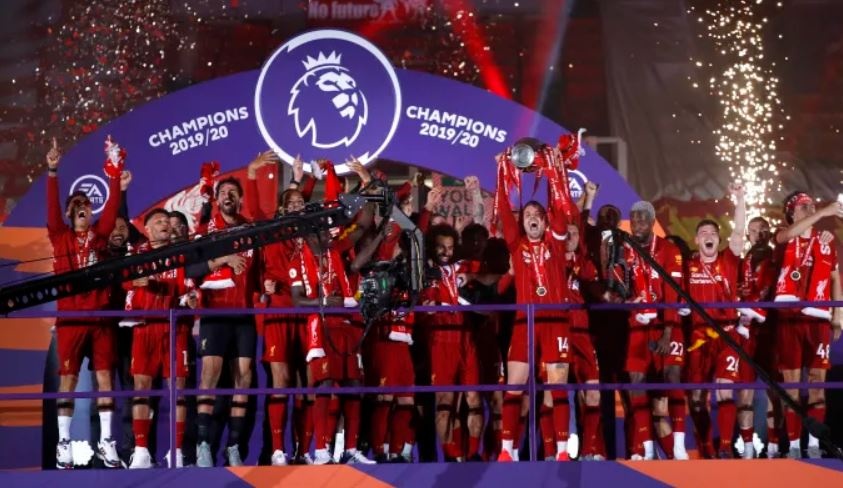 CDV Liverpool san sang cho le ruoc cup Premier League 2019/20 anh 1