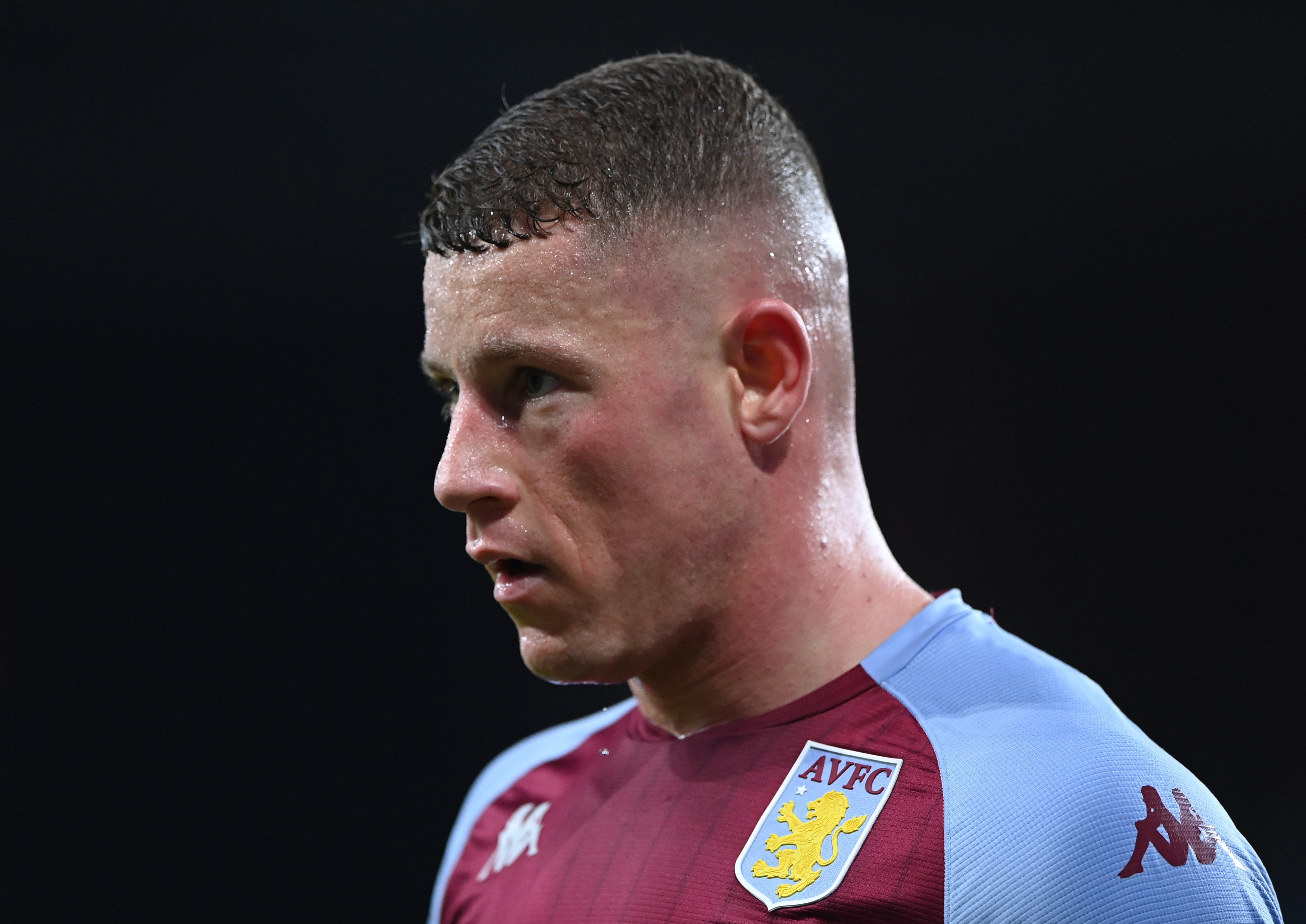 doi hinh tan binh premier league anh 9