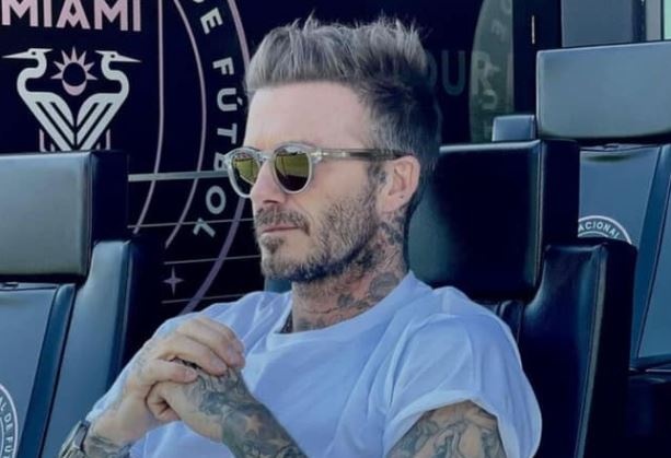 Beckham: 'Toi muon chieu mo Ronaldo va Messi neu co co hoi' hinh anh