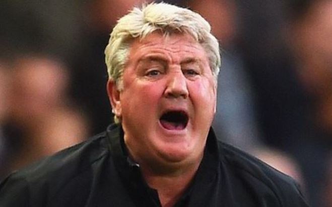 HLV Newcastle tan cong hoc tro vi bi goi la 'thang hen' hinh anh