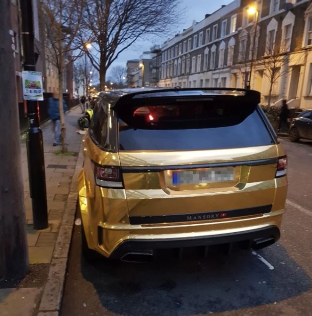 Thu choi xe sac so lam kho Aubameyang anh 5