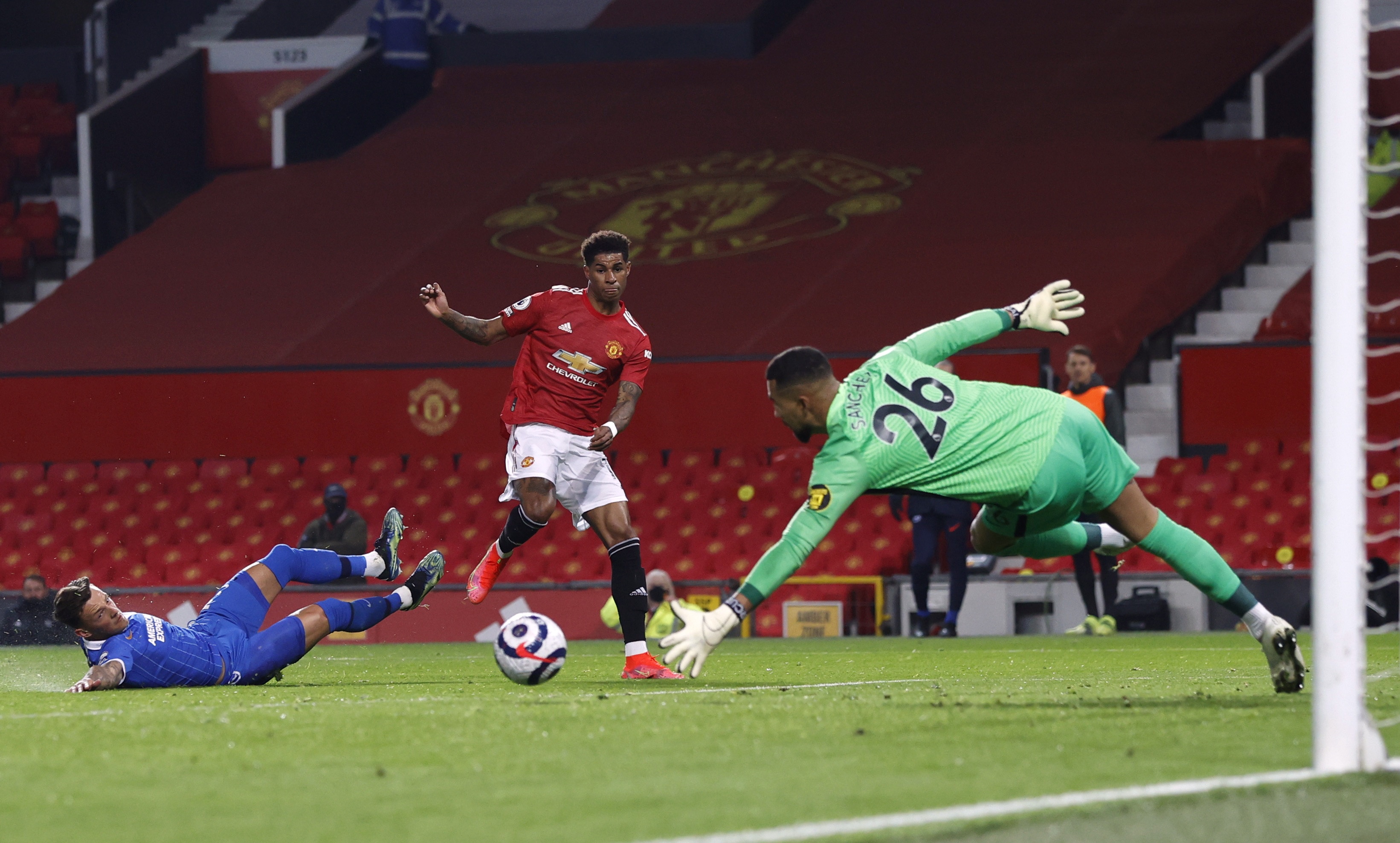 Maguire pham loi anh 7