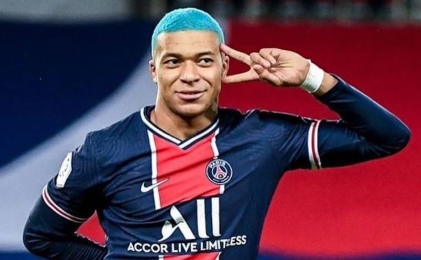 Mbappe tao cot moc lich su o Champions League hinh anh