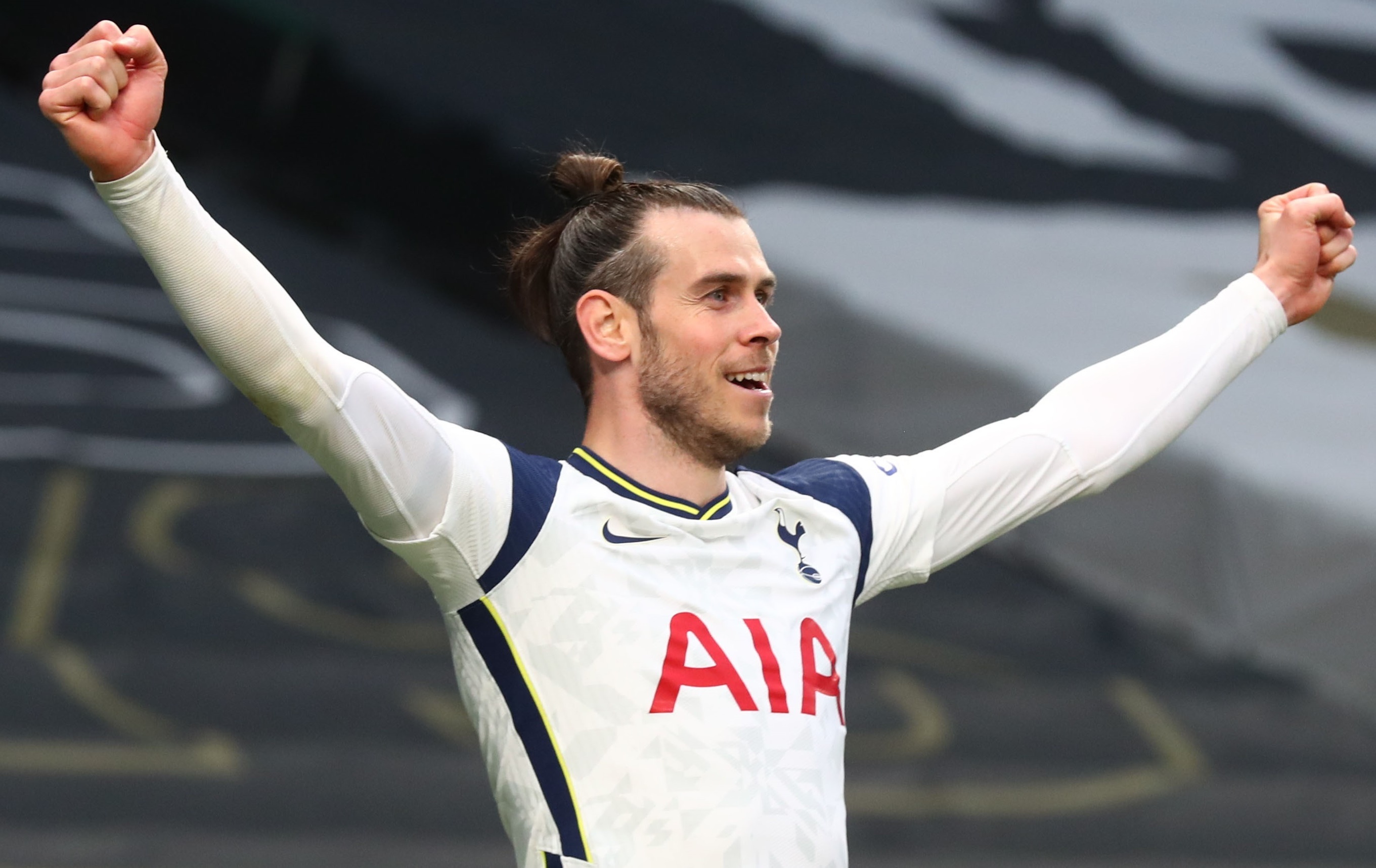 Bale, Son lap cong giup Tottenham loi nguoc dong hinh anh