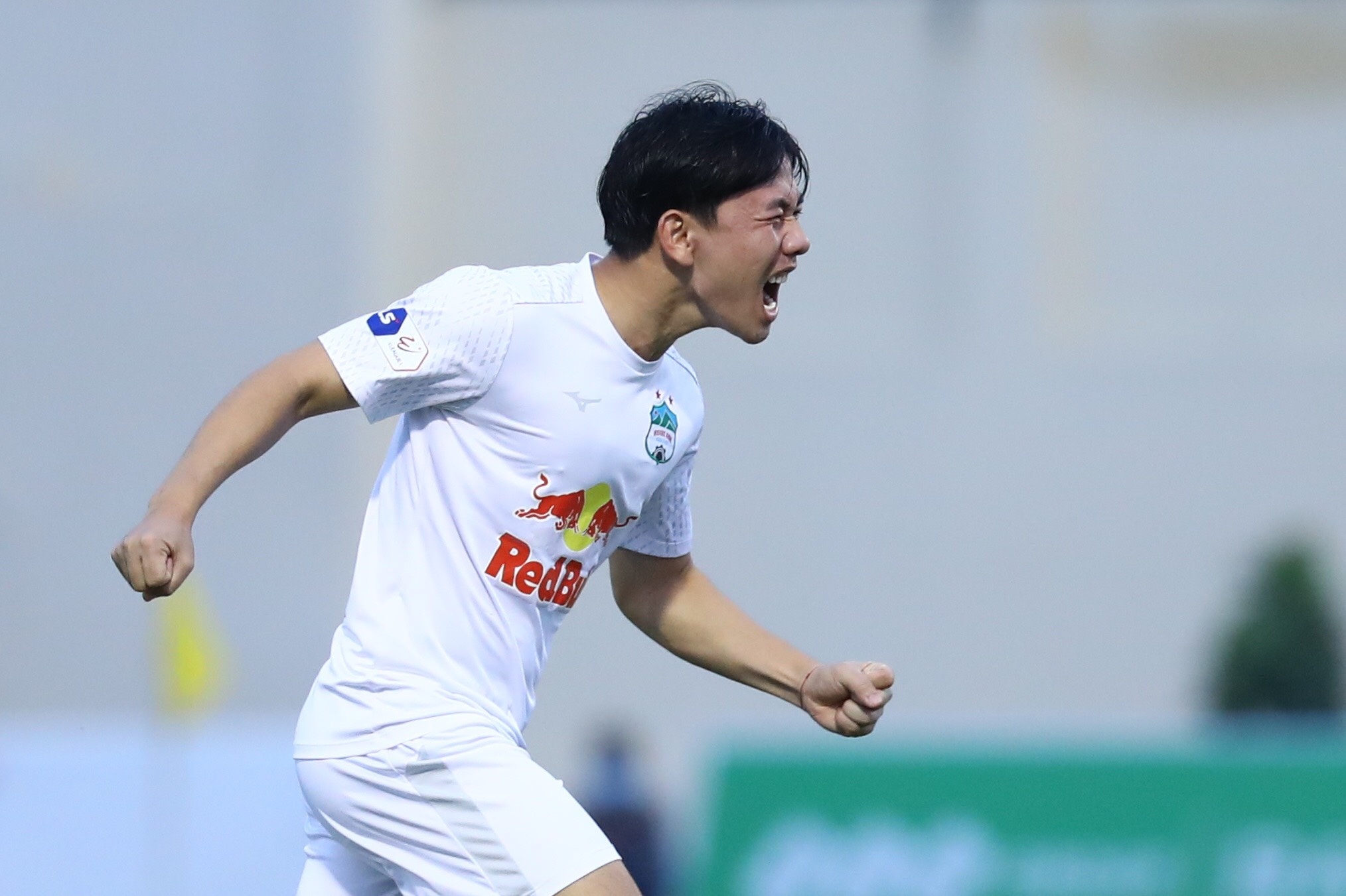 HAGL thang tran thu 7 lien tiep anh 2