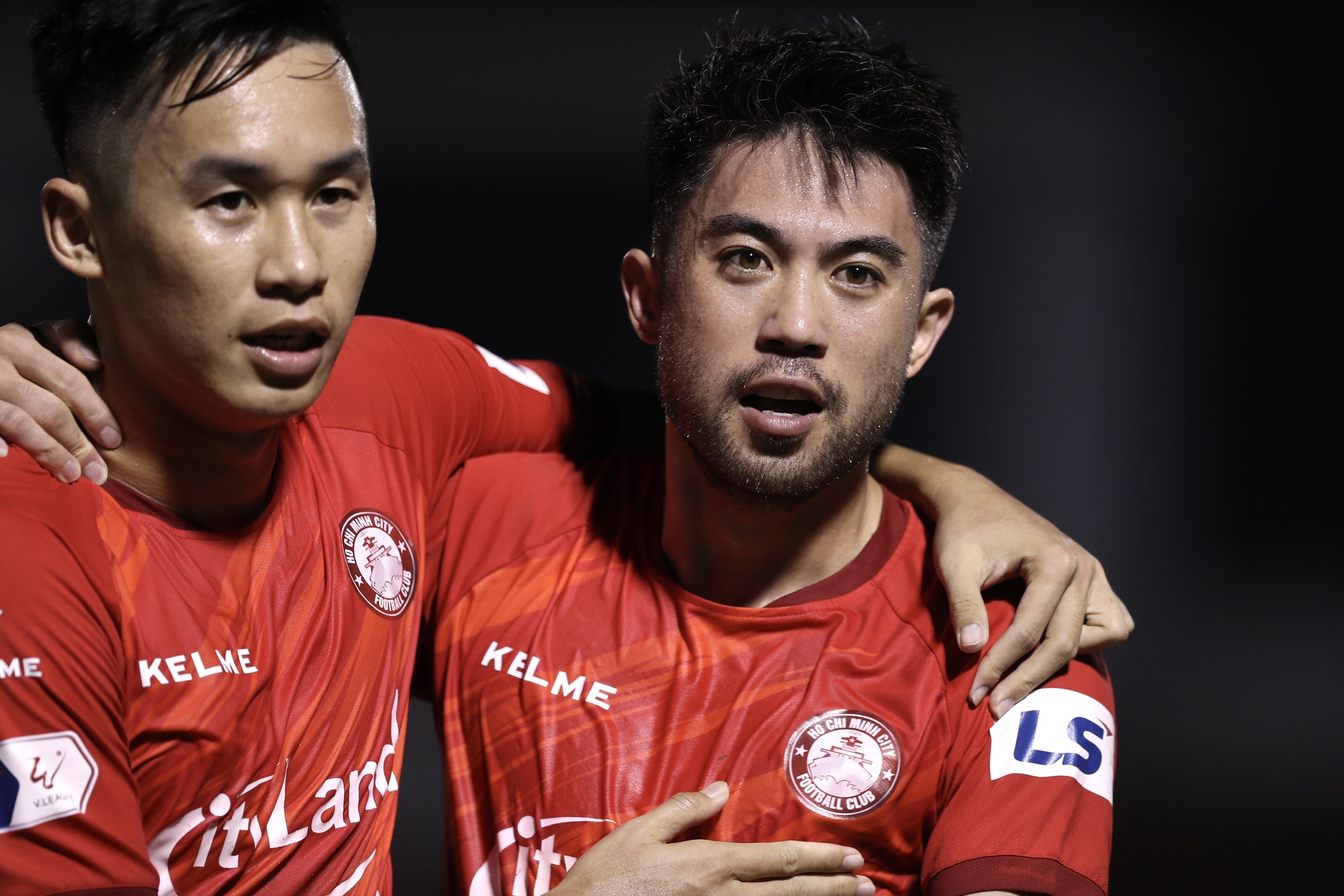 CLB TP.HCM dau CLB Hai Phong anh 1