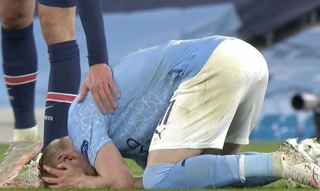 Cau thu Man City khoc khi lan dau vao chung ket Champions League hinh anh