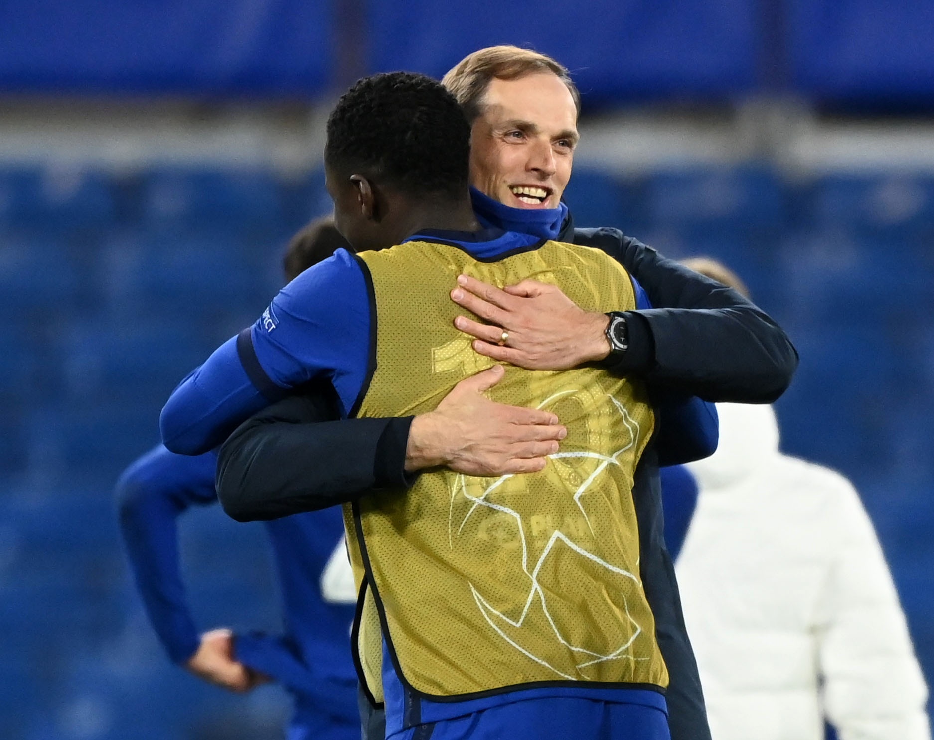 Kante thang hoa truoc Real anh 6