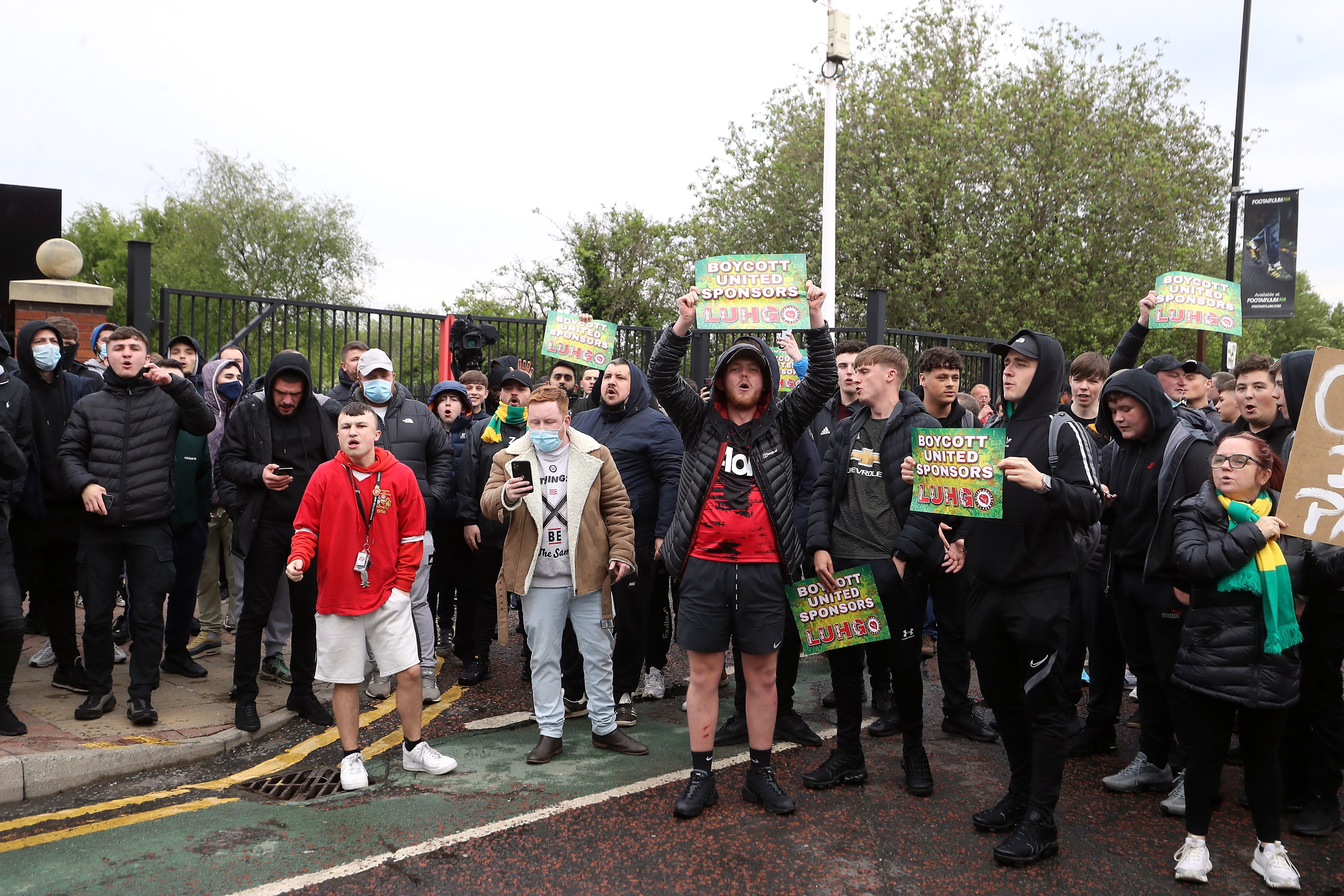 CDV MU lai lam loan anh 8