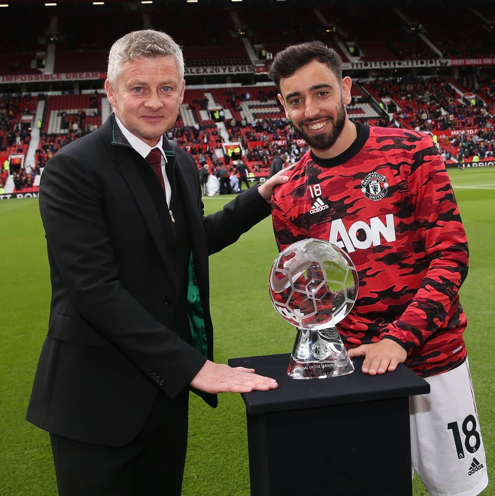 Bruno lap cu dup giai thuong ca nhan anh 3