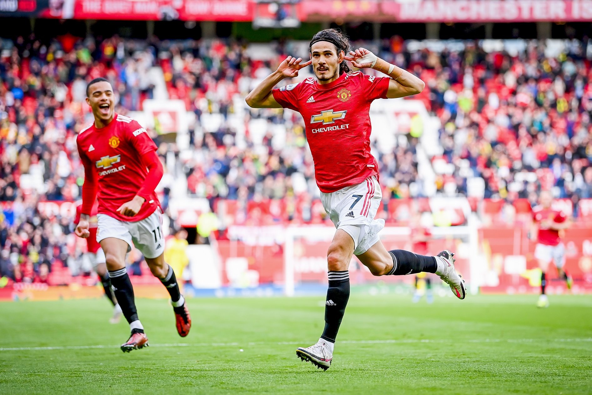 Bruno lap cu dup giai thuong ca nhan anh 6