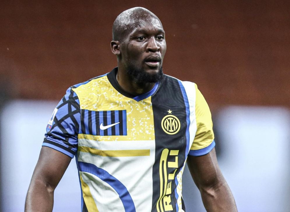 7 CLB lon tai chau Au trinh lang ao dau moi anh 9