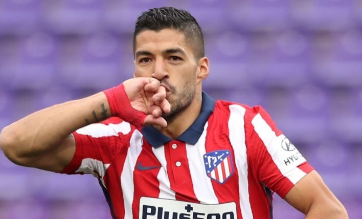 Suarez ghi ban quyet dinh giup Atletico Madrid vo dich La Liga hinh anh
