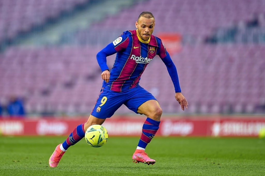 11 ban hop dong ho khien Barca suy yeu anh 11