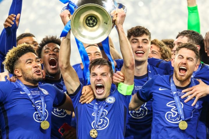 Chelsea vo dich Champions League hinh anh