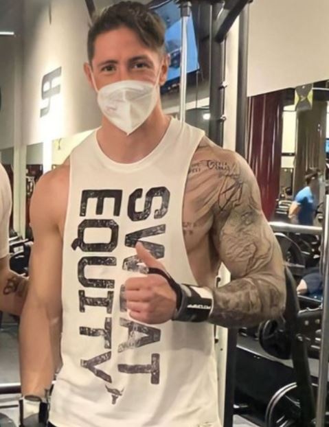 Torres tro lai anh 1