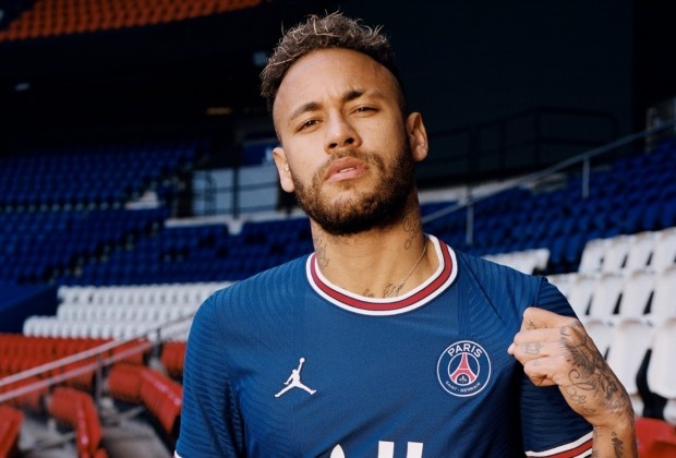 Neymar bi dieu tra tan cong tinh duc anh 1