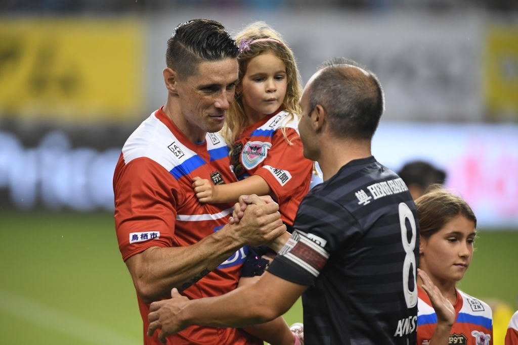 5 ben do tiem nang cho Torres khi tai xuat anh 3