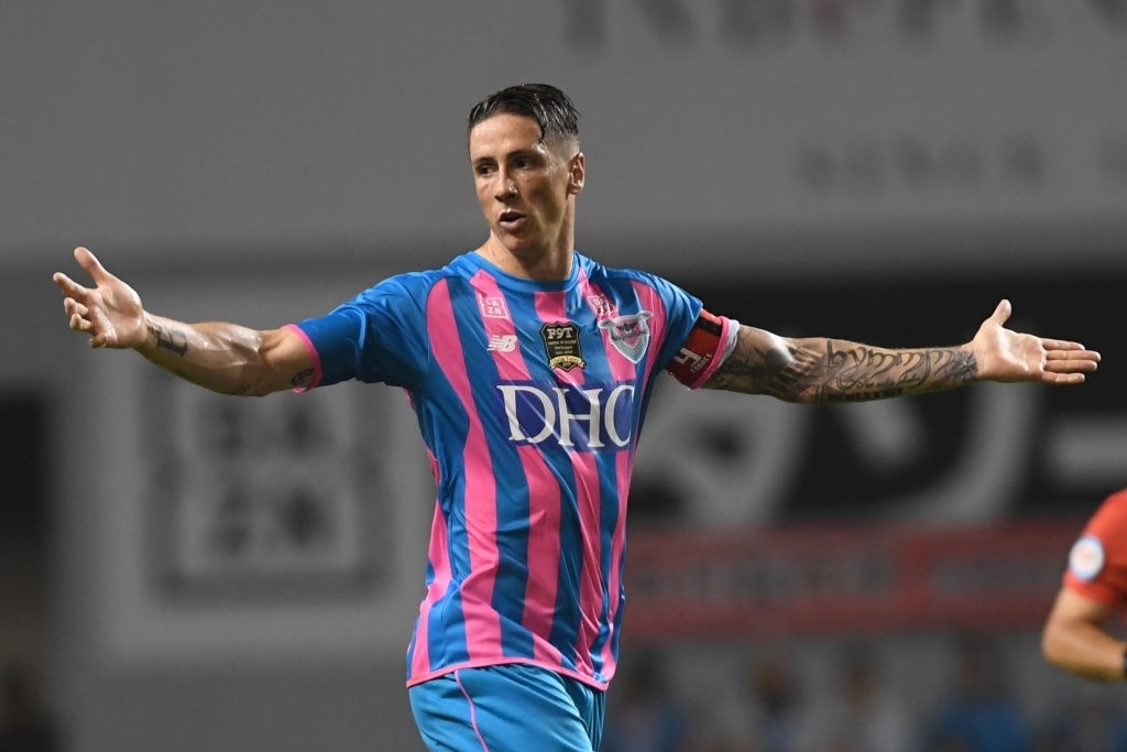 5 ben do tiem nang cho Torres khi tai xuat anh 1