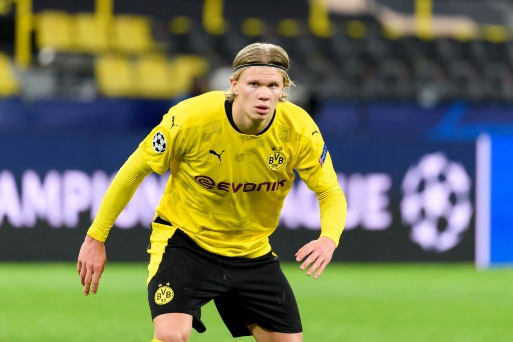 Doi hinh tieu bieu Champions League gay tranh cai anh 11