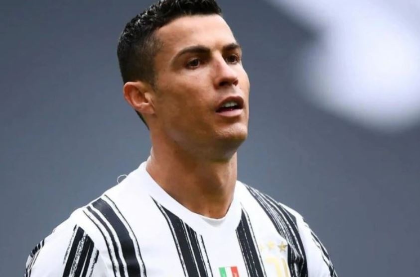 'UEFA phat Juventus, Barca, Real trong tuan nay' hinh anh