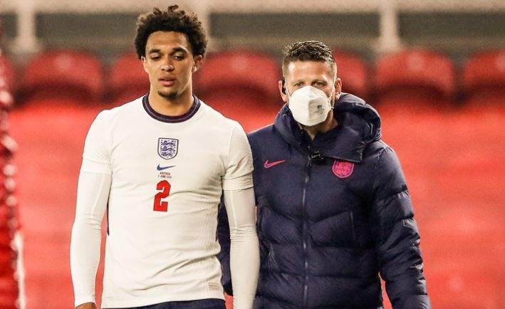 Alexander-Arnold dinh chan thuong anh 1