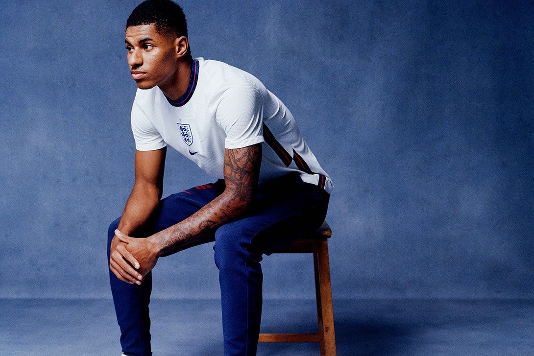 10 mau ao dau dep tai Euro 2020 anh 3