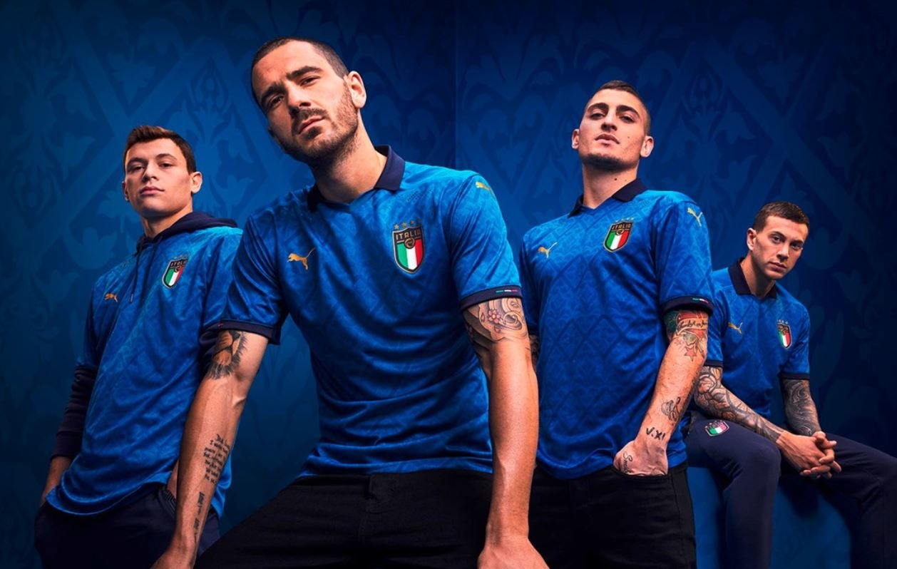 10 mau ao dau dep tai Euro 2020 anh 5