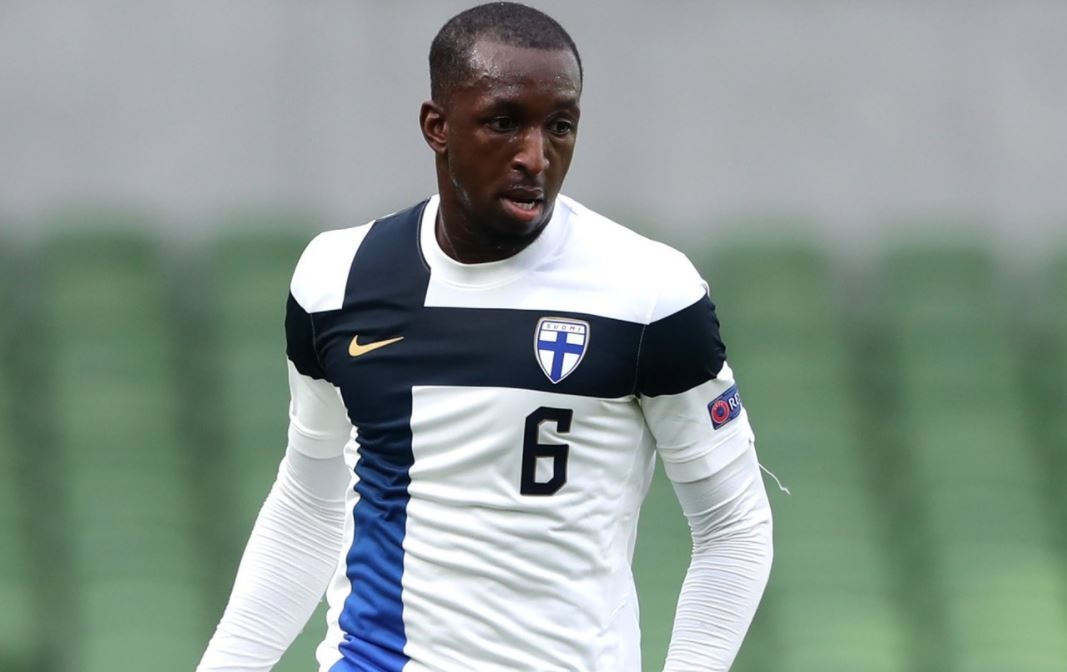 10 mau ao dau dep tai Euro 2020 anh 8