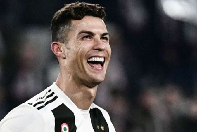 UEFA khong the phat Real, Juventus, Barca vu Super League hinh anh