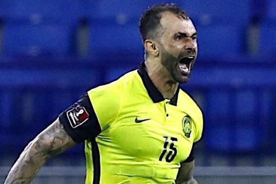 DT Thai Lan 0-1 Malaysia: 'Voi chien' gay that vong hinh anh