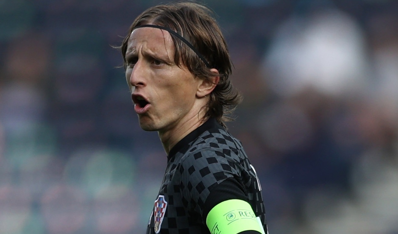 Duong kim a quan the gioi gay that vong tai Euro hinh anh