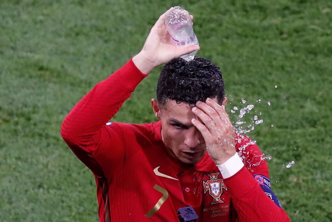 Bo Dao Nha co the mat tru cot sau tran gap Phap hinh anh