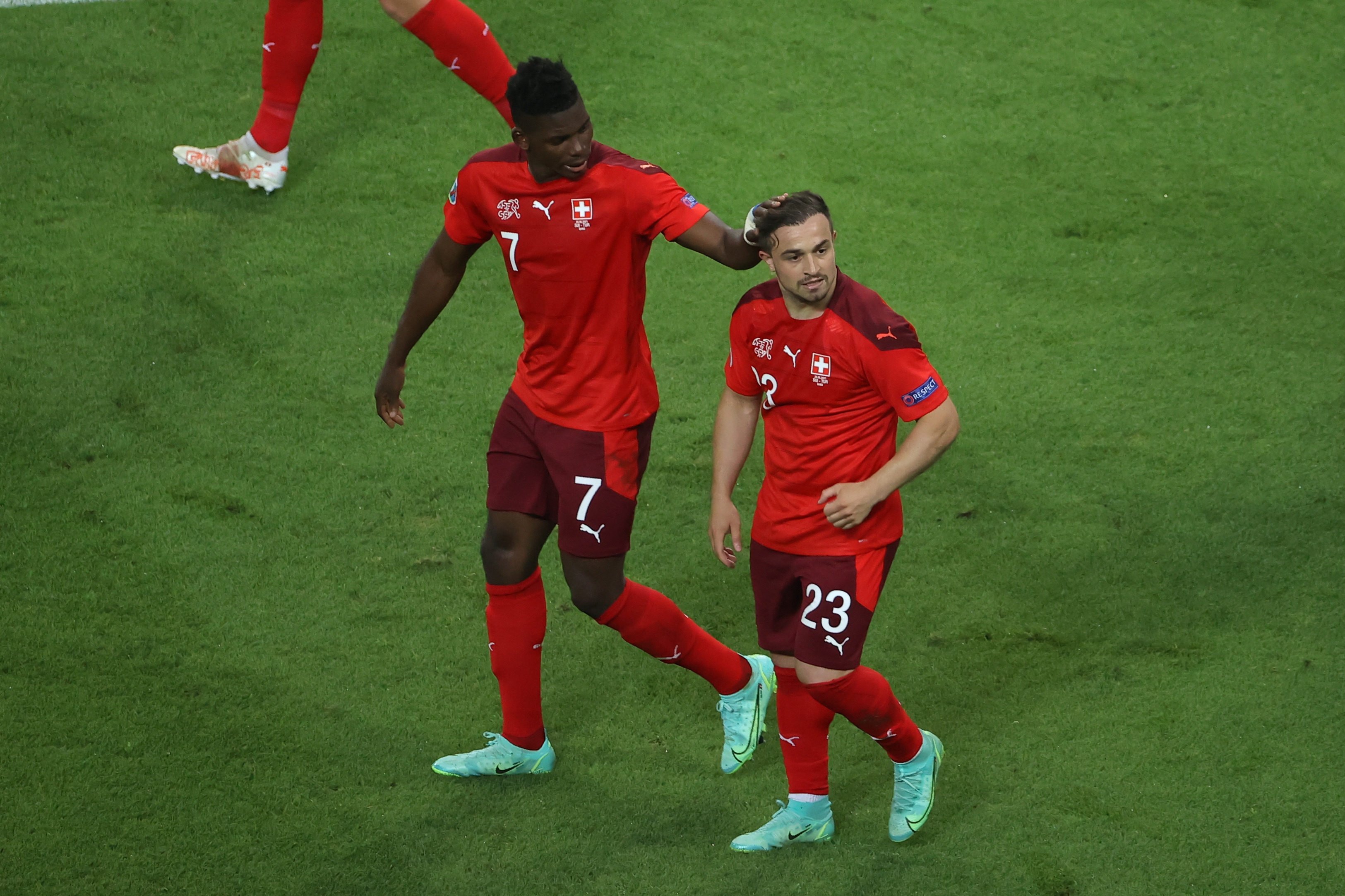 12 doi tuyen da vao vong 1/8 Euro anh 3