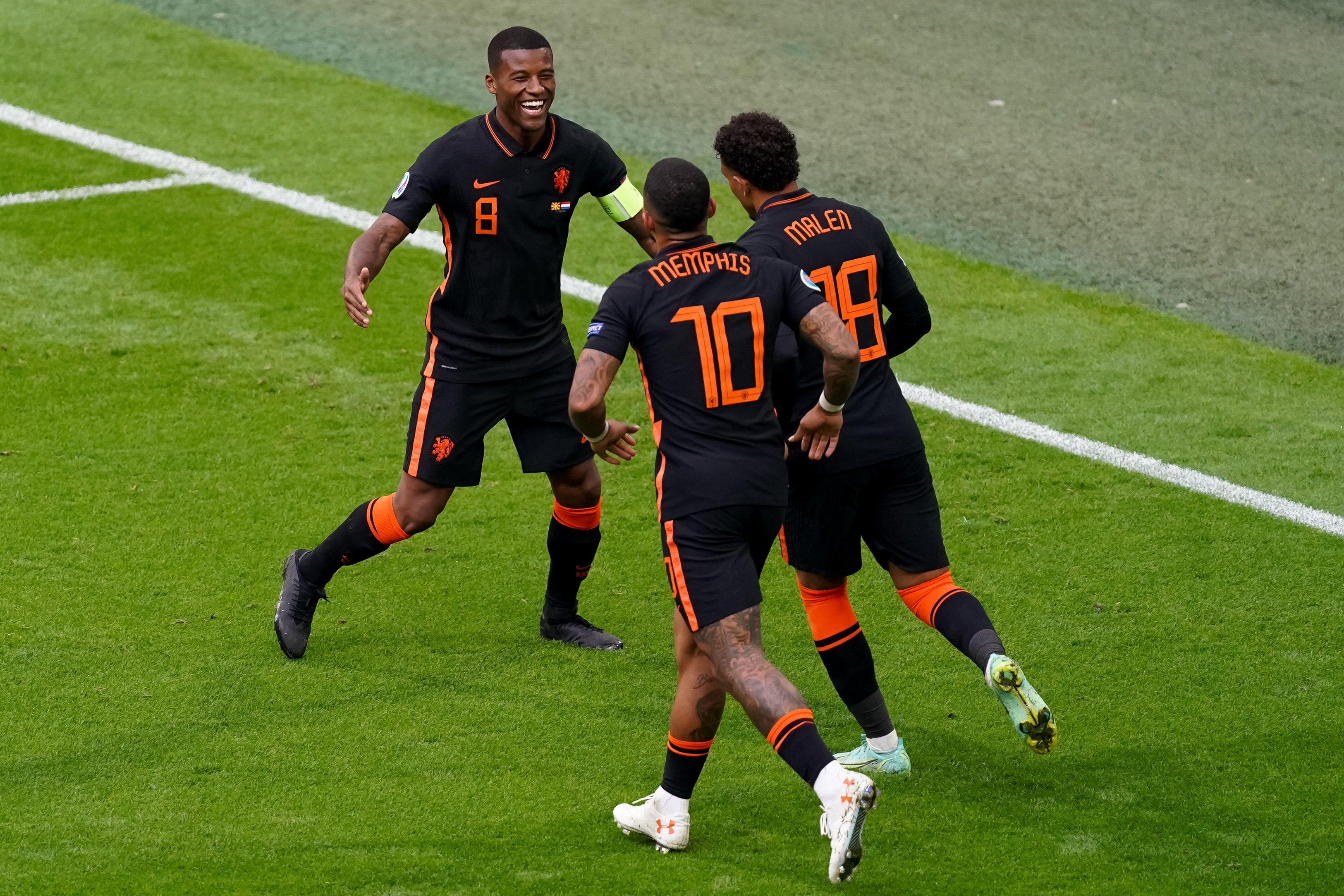 12 doi tuyen da vao vong 1/8 Euro anh 6