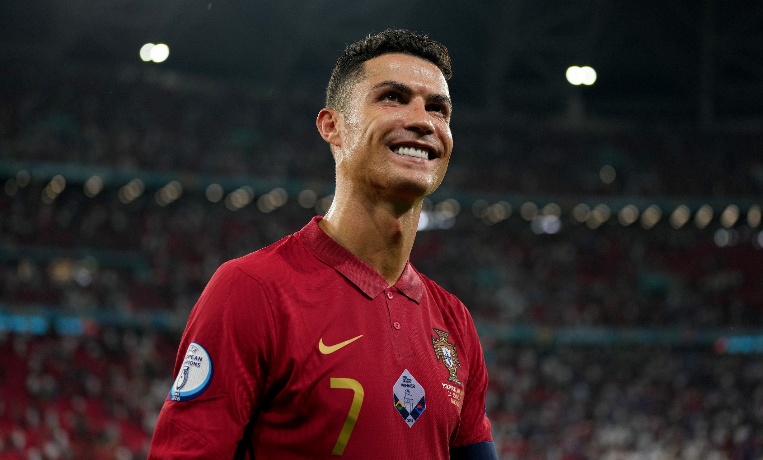 Ronaldo di vao lich su bong da the gioi anh 1