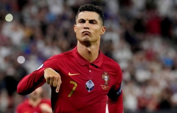 Thanh tich kho bi xo do cua Ronaldo o cap doi tuyen hinh anh