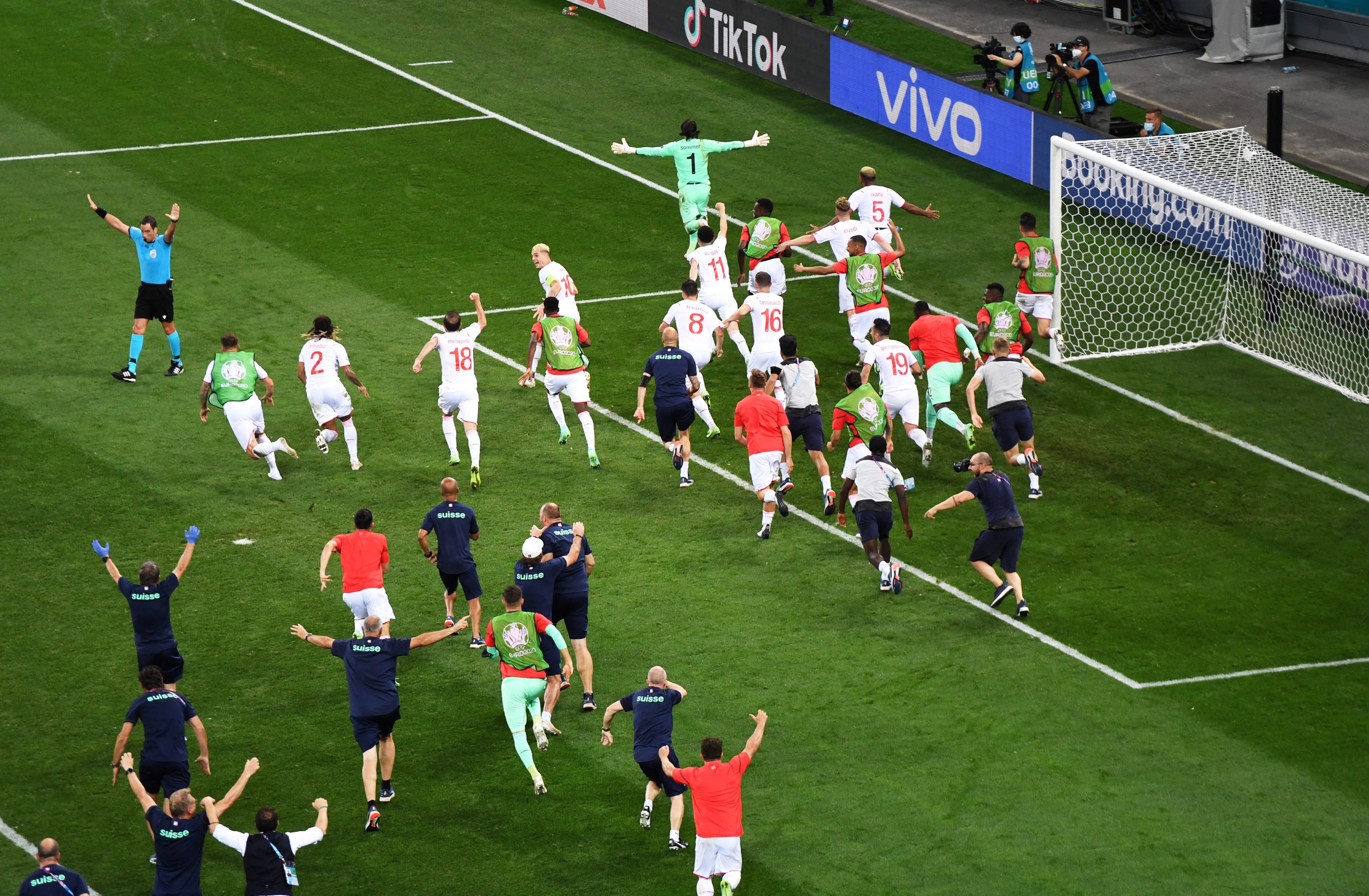 Thu mon Thuy Si ra cho luot luan luu tiep theo anh 1