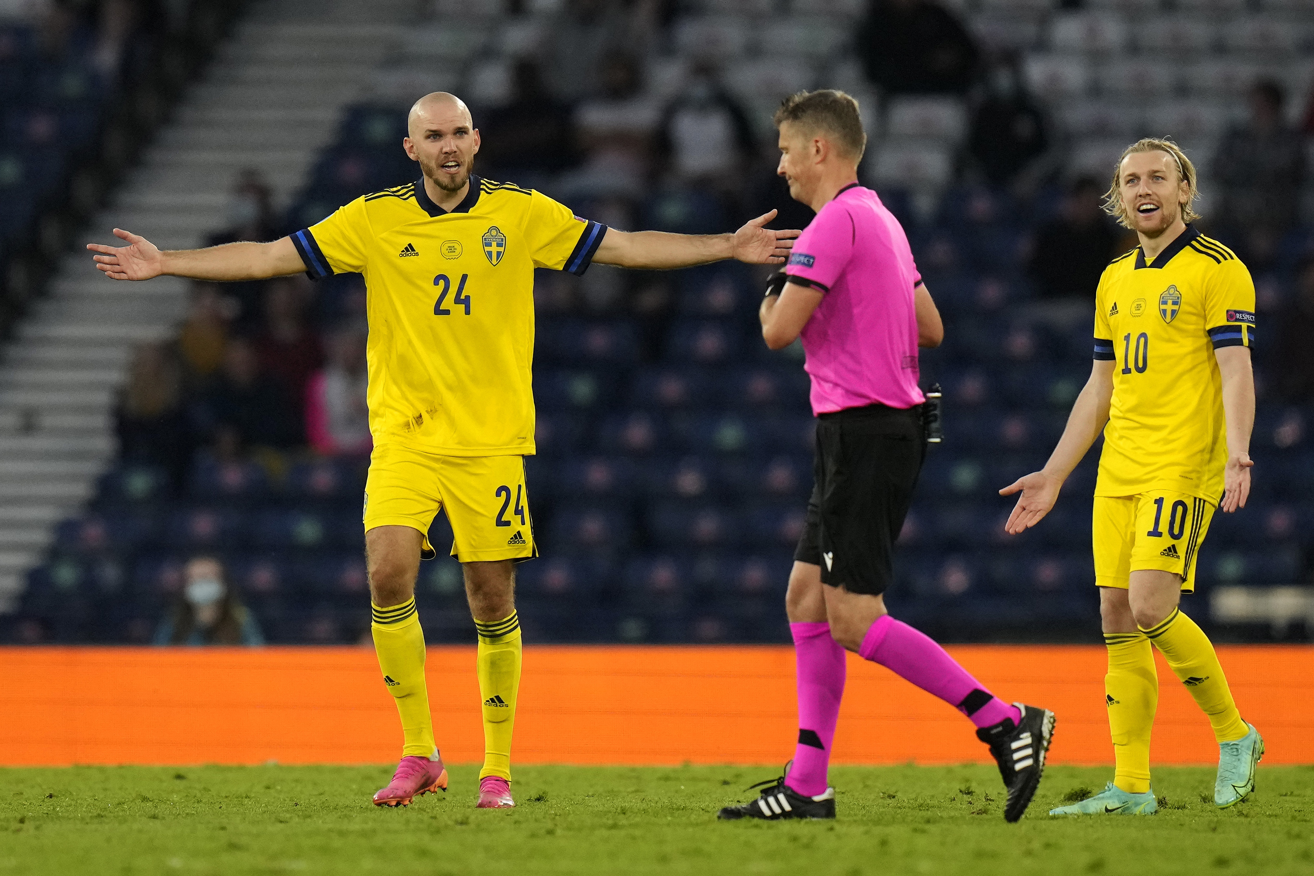 Xac dinh doi thu cua tuyen Anh o tu ket Euro anh 2